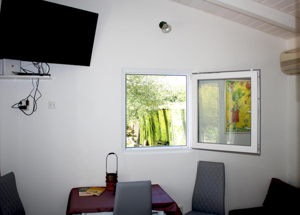 Oliven Garden Βίλα Ρόβινι Εξωτερικό φωτογραφία